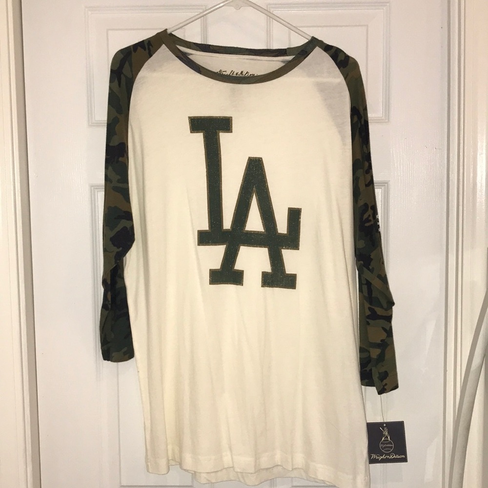 LA Dodgers Camo 3/4 shirt NWT adult XL